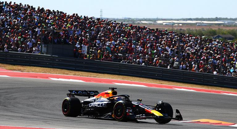 Verstappen nyerte az Amerikai Nagydíjat, tovább élesedik a csata a vb-címért
