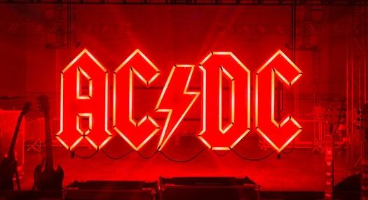 Reménysugár a sötétség évében: itt az új AC/DC