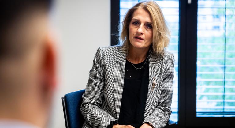 Adatok bizonyítják, hogy egyik napról a másikra, hirtelen történt változás a magyar politikában