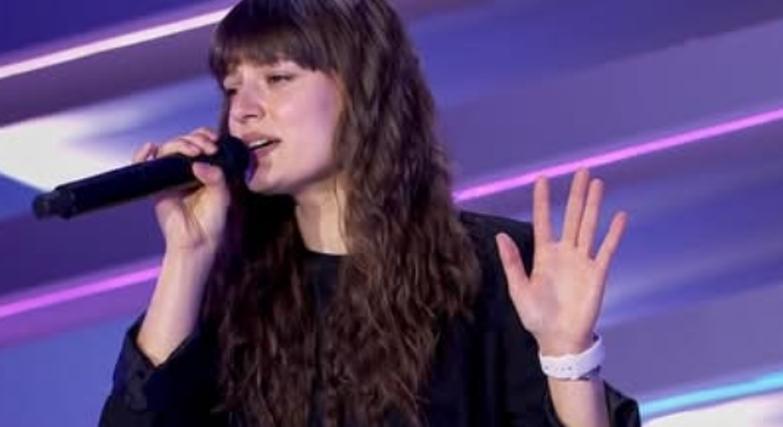 A kolozsvári Szabó Kamilla Lilla bejutott a Megasztár élő show-jába (VIDEÓ)