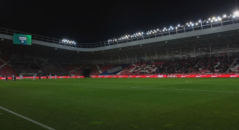 Országos szponzorok jelentek meg a DVSC-nél?