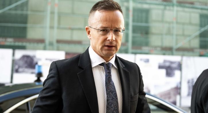 Szijjártó Péter: Ma durva nap lesz Luxembourgban