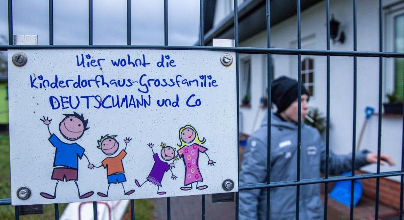 Eltussolt évtizedek Ausztriában – Sokáig szemet hunytak a szadizmus, az erőszak és a pedofília felett az osztrák SOS Gyermekfalu vezetői