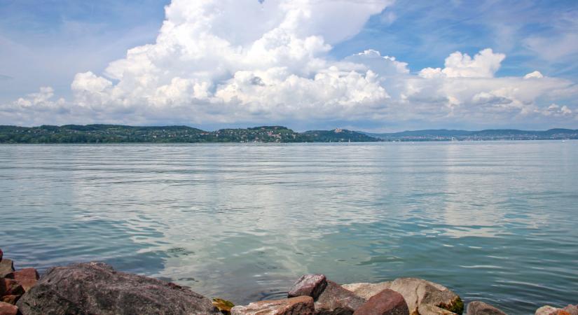 Nagy munka kezdődött meg a Balatonnál: ezt jó, ha mindenki tudja