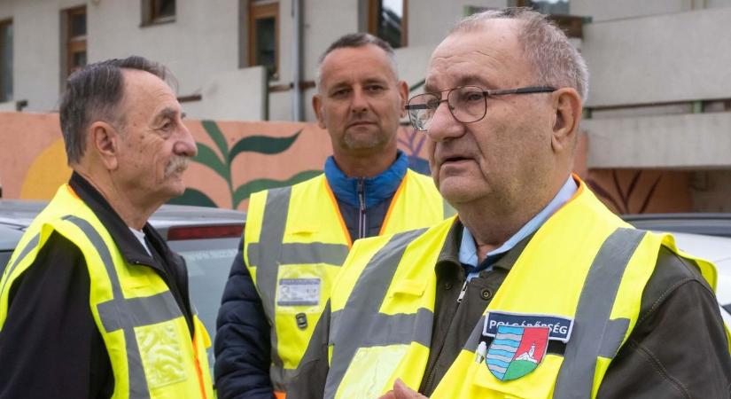 Harminc év után átadta a stafétabotot a Balatonalmádi Polgárőr Egyesület elnöke (galéria)