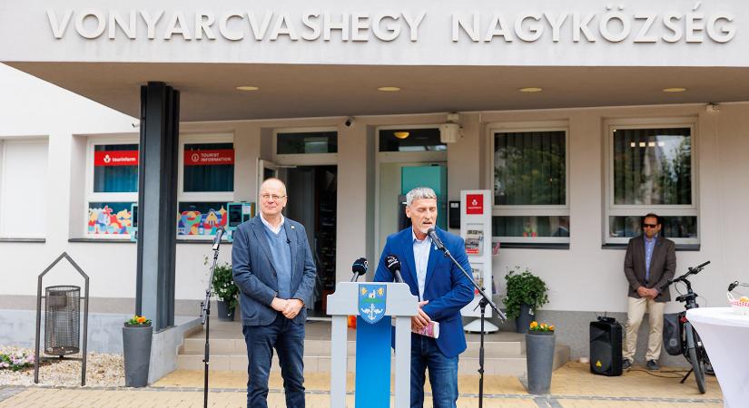 Vonyarcvashegyen AI alapú chatbot válaszol a lakosság kérdéseire