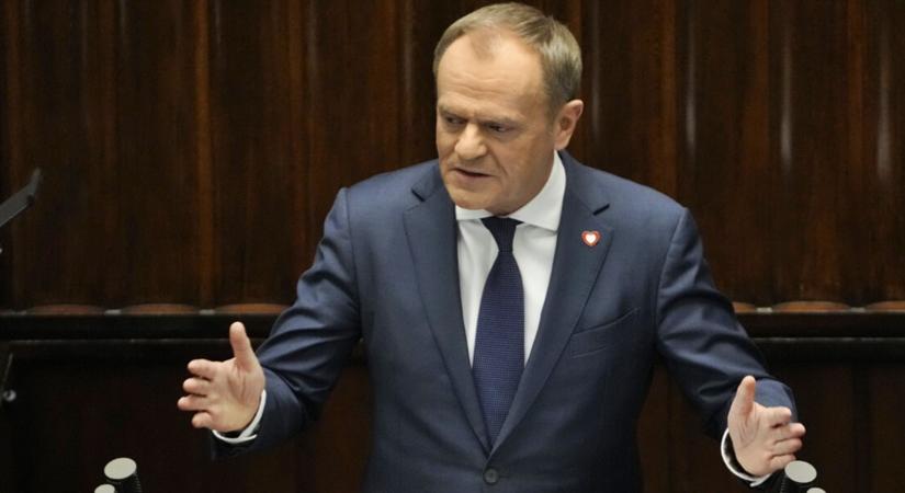 Ukrajnai háború – Donald Tusk: az ukrán elnökre nem szabad nyomást gyakorolni a területi engedmények végett