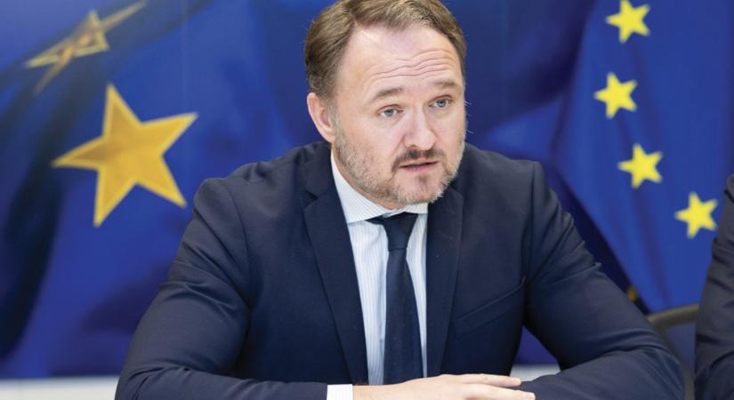 Uniós biztos: Európának végleg le kell állítania az orosz gáz vásárlását
