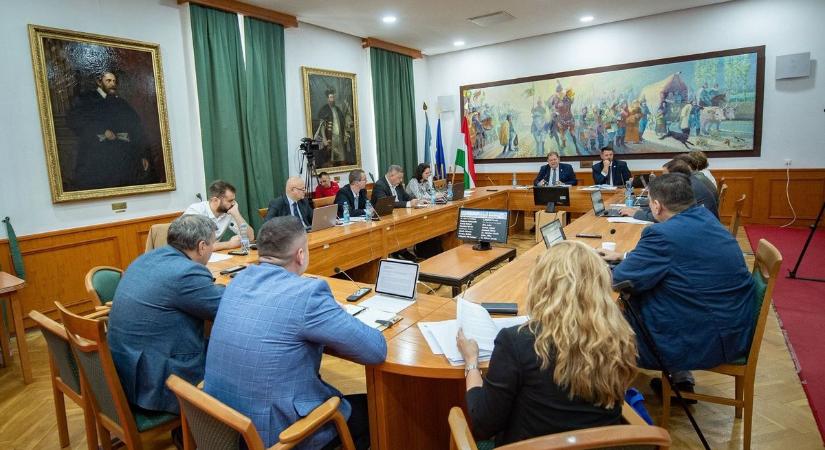 Jó hír a hajdúszoboszlói betegeknek, erről döntött a képviselő-testület