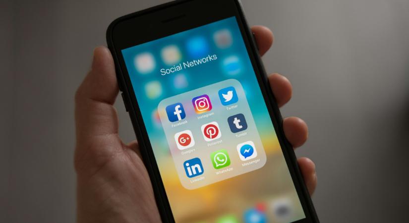 Összeomlott az internet világszerte: még mindig dolgoznak a helyreállításon