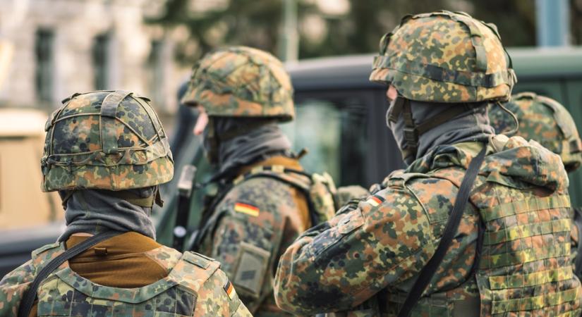 Sorsolásos rendszerben jelölné ki a német állam, hogy a német fiatalok közül kinek kell bevonulni a hadseregbe