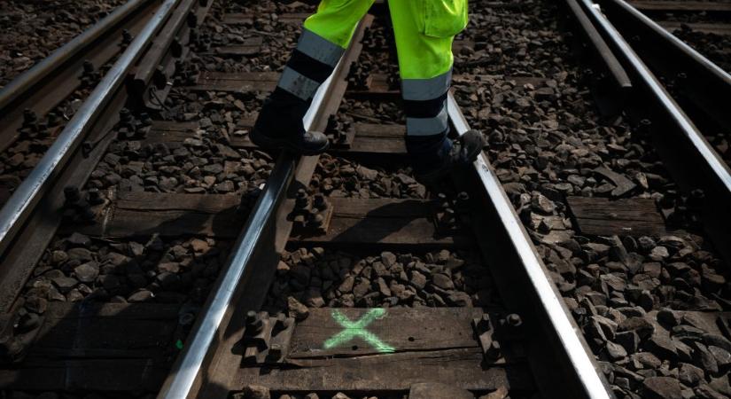 Meghibásodott a biztosítóberendezés a Keleti pályaudvaron, kevesebb vágányon közlekednek a vonatok