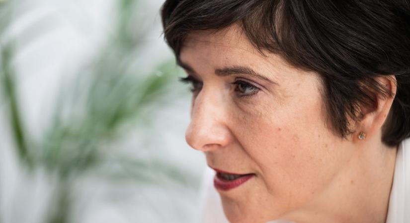 A Fidesz leszavazta, hogy uniós téma legyen a gyermekvédelmi vita a parlamentben, Dobrev Klára így nem szólalhat fel