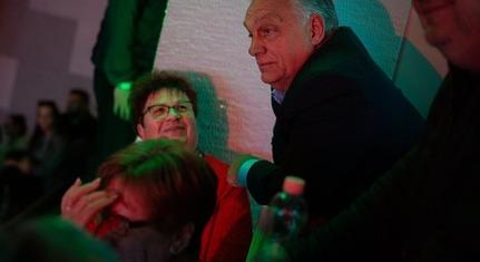 „Nem állunk jól” – Új kampánystratégiát hirdetett Orbán Viktor Zánkán