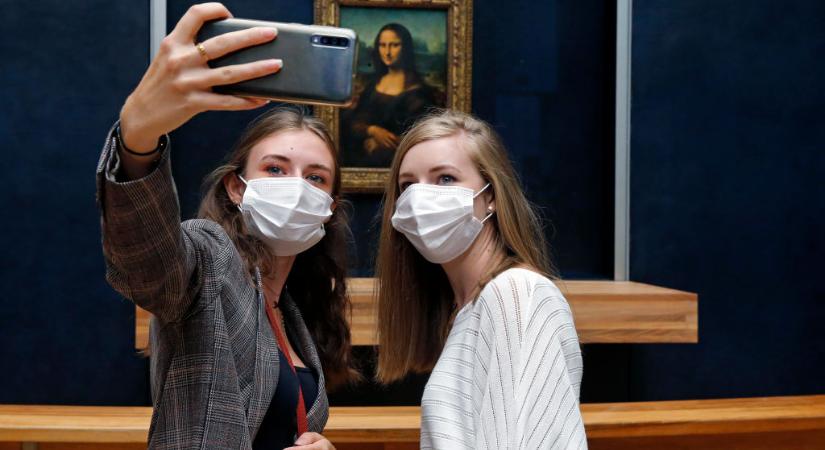 Mona Lisa visszatért: különleges szabályokkal nyitott újra a Louvre