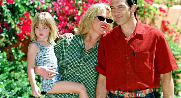 Férjhez ment Melanie Griffith és Antonio Banderas lánya