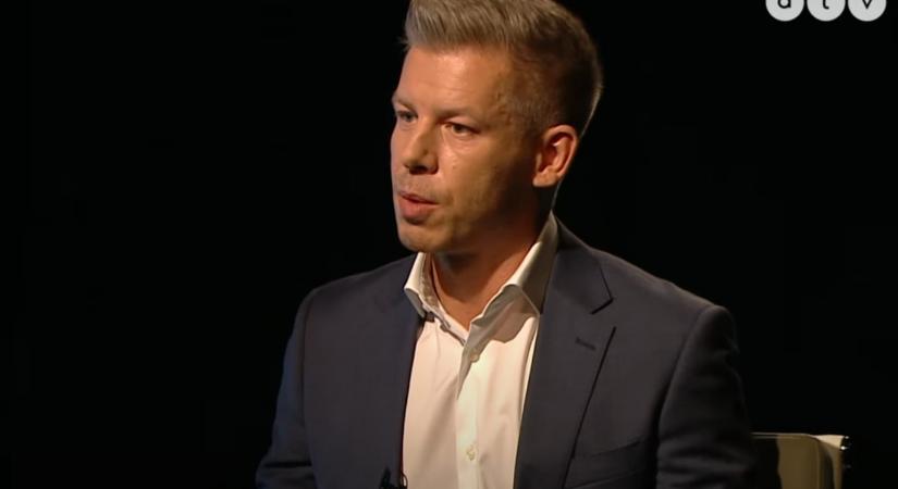 Magyar Péter szerint a kormány szó szerint tudja, mi történik a Tisza vezetői megbeszélésein