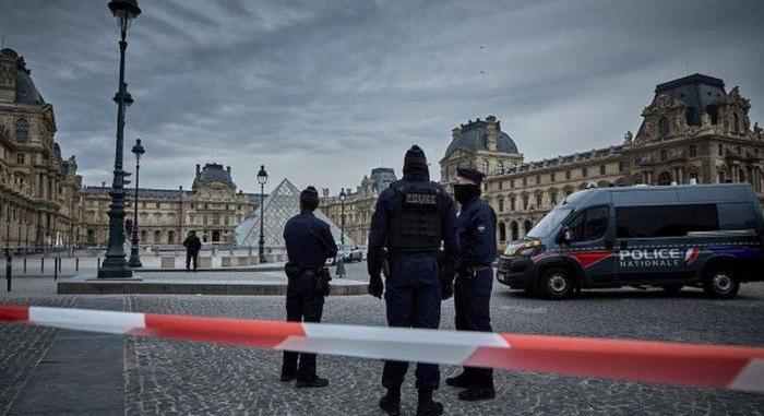 Louvre: ez lehet az évszázad műkincsrablása