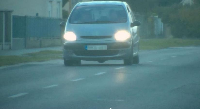 A legbénább gyorshajtó: négyszer hajtott el ugyanannál a traffipaxnál egy nap alatt