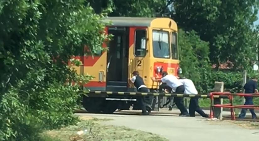 Hiába kérték a mozdonyvezetők, egy év alatt sem javították a MÁV-nál az elromlott műszert - hat utas sérült meg a robbanásban