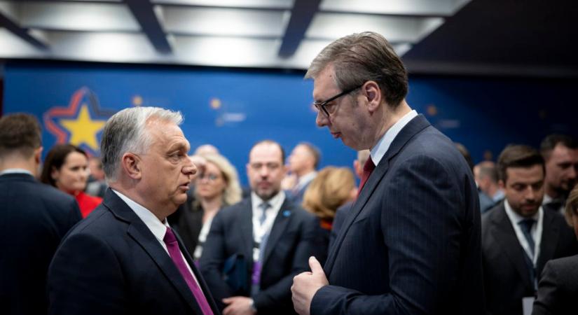 Orbán Viktor Szerbia elnökével tárgyalt