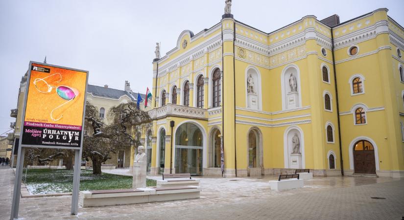 Megjelent a Csokonai Nemzeti Színház új kulturális kiadványa, a Csokonai magazin