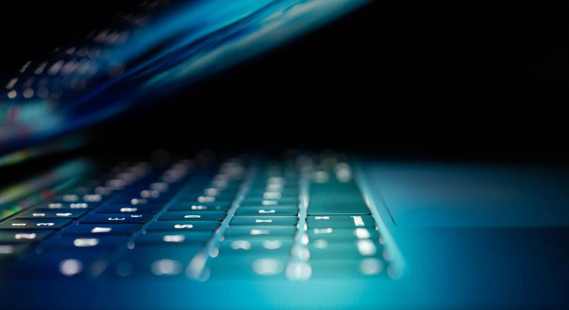 Így tarthatod biztonságban az online életedet