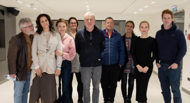 Olympia – Paczolay Béla rendezésében készül a Thália Színházban