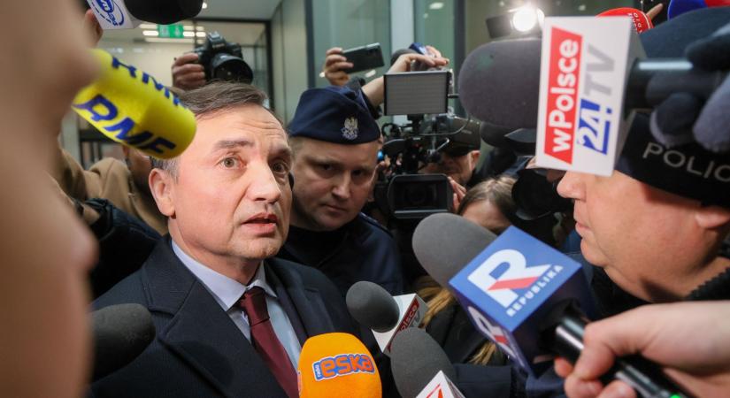 VSquare: A Pegasust bevető volt lengyel igazságügy-miniszter Magyarországra jön