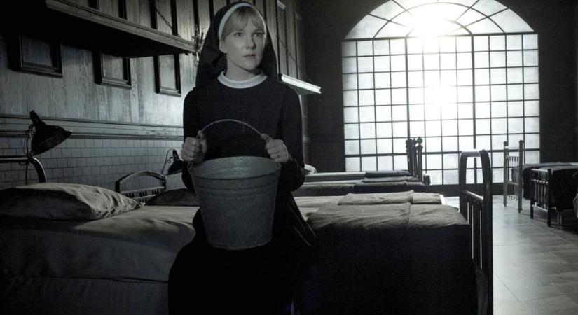 Ettől a sorozattól hetekig nem fogsz szabadulni, ledarálod egy hétvégén, és még többet akarsz, ritkán látni ennél jobbat a műfajban