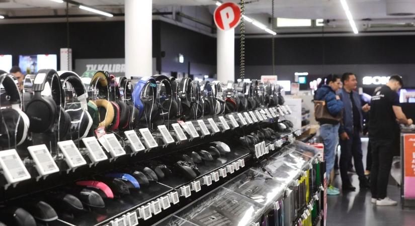 Láthatatlan hullámok – Sugárzásveszélyt jelentenek a vezeték nélküli fülhallgatók?