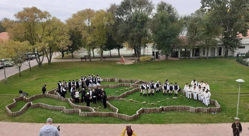 Kárpát-medencei Férfikarok Találkozója Lakiteleken