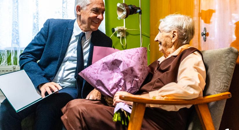 95. születésnapját ünnepelte Marika néni
