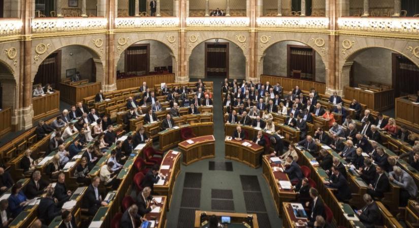 Jövő májusig meghosszabbították a veszélyhelyzet