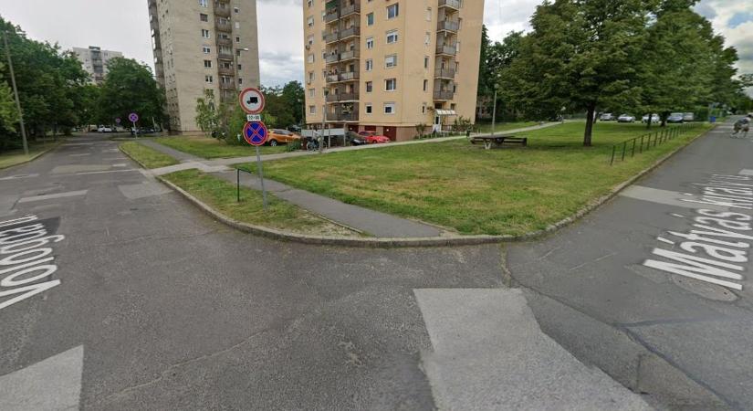 Jó ég, mi kell ahhoz, hogy valaki ezt otthagyja Miskolcon? Fotón a Vologdához kitett meglepi!