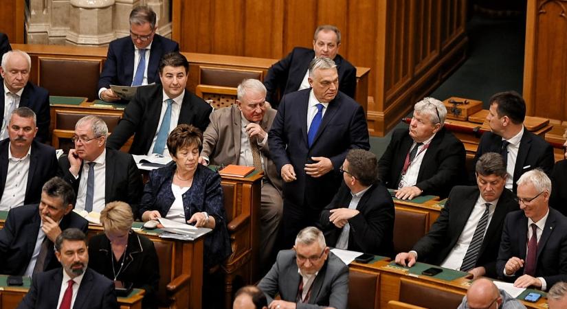 Ruszin-Szendi ügyén felháborodva a Fidesz-többség higgadt politikai párbeszédet sürget, miközben fullba nyomják a lejárató AI-tartalmakat