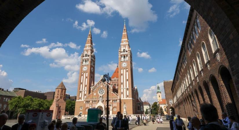 Nemzeti emlékhellyé nyilvánították a szegedi dómot és a Dóm teret
