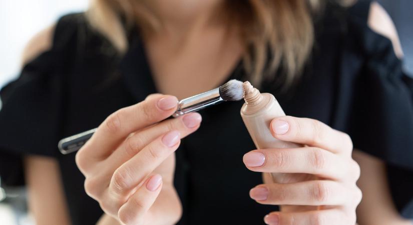 Íme az 5 kedvenc drogériás alapozónk – mindegyik barátságos árban