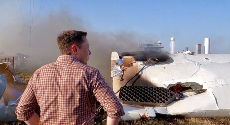 Egyáltalán nem biztos, hogy Elon Musk viszi Holdra a következő embereket
