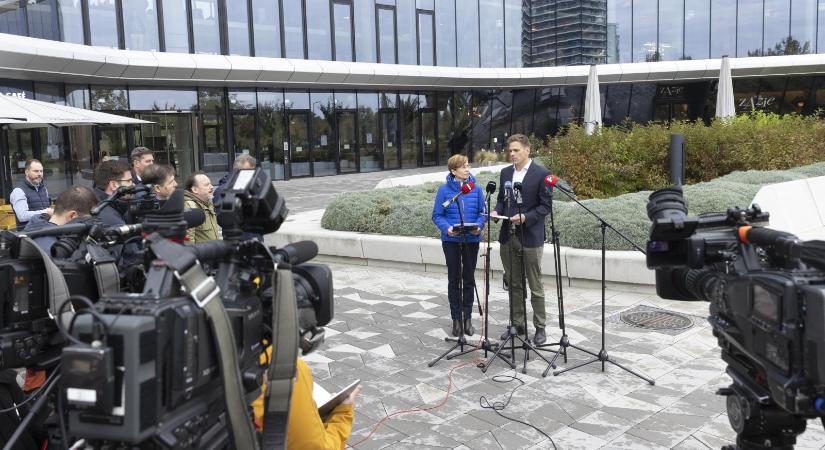 Mol: Nincs összefüggés a százhalombattai tűzeset és a romániai olajfinomítóban történt robbanás között