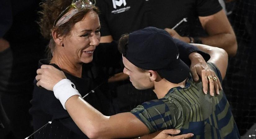 „12 éven át tartó szisztematikus doppingolással biztosan felkészült volna a sanghaji tenisztornára” – Rune mama átgázolt fia kritikusán