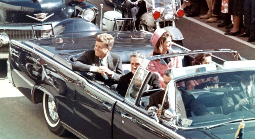 Sorozat készül a Kennedy-családról, a főszerepben Michael Fassbenderrel