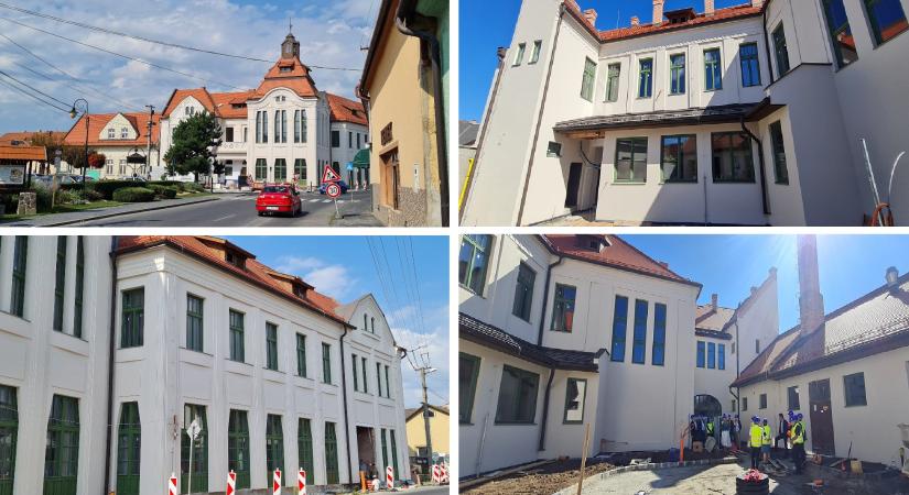 A városháza felújítása gyors ütemben halad Füleken