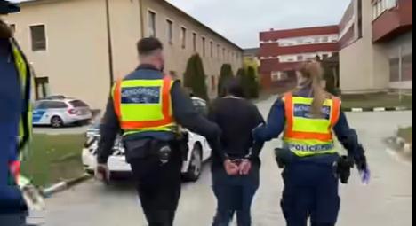 Idős nőt támadtak meg Győrben – videón az elfogás!