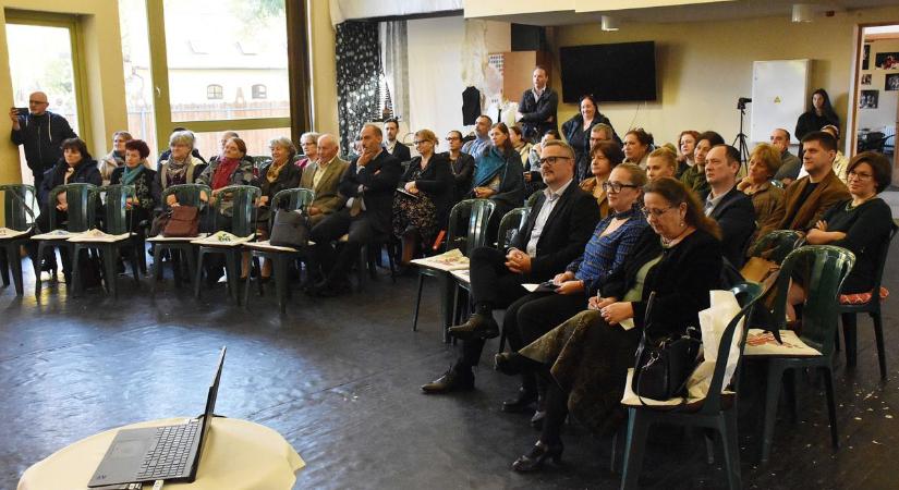 Közösségépítés mesterfokon – így mozgatják meg a népművészet és a hagyományok őrzőit a Jászkunságban