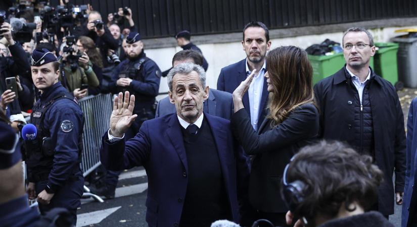 Börtönben az exelnök: Sarkozy megkezdte büntetése letöltését