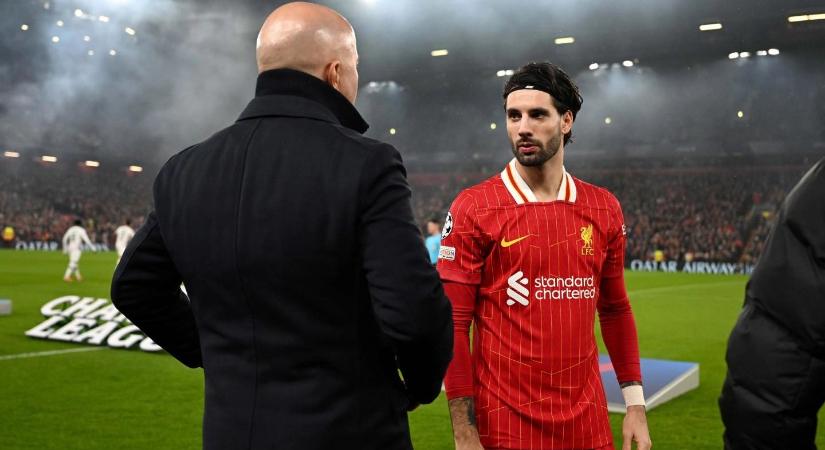 "Slot tönkreteszi Szoboszlait" - durván nekimentek a Liverpool edzőjének Angliában