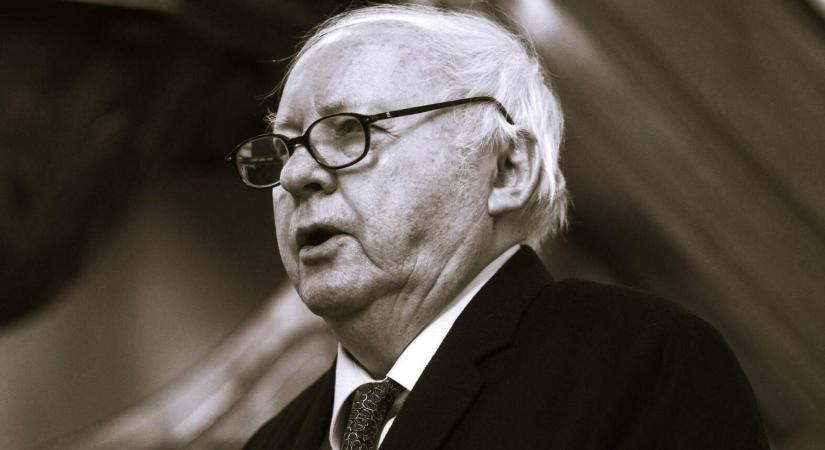 Elhunyt Ágh István