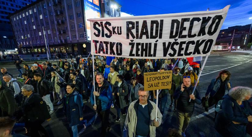 Ismét tüntetés van Pozsonyban, Gašpart menesztenék
