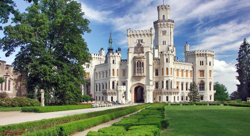 Európa 10 legszebb kastélya Disney-rajzfilmbe illő